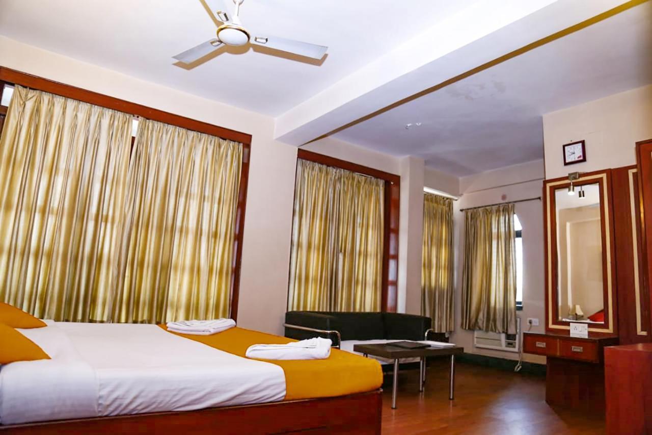 Fabhotel Shivangan Kolkata Airport - Fully Vaccinated Staff Dış mekan fotoğraf